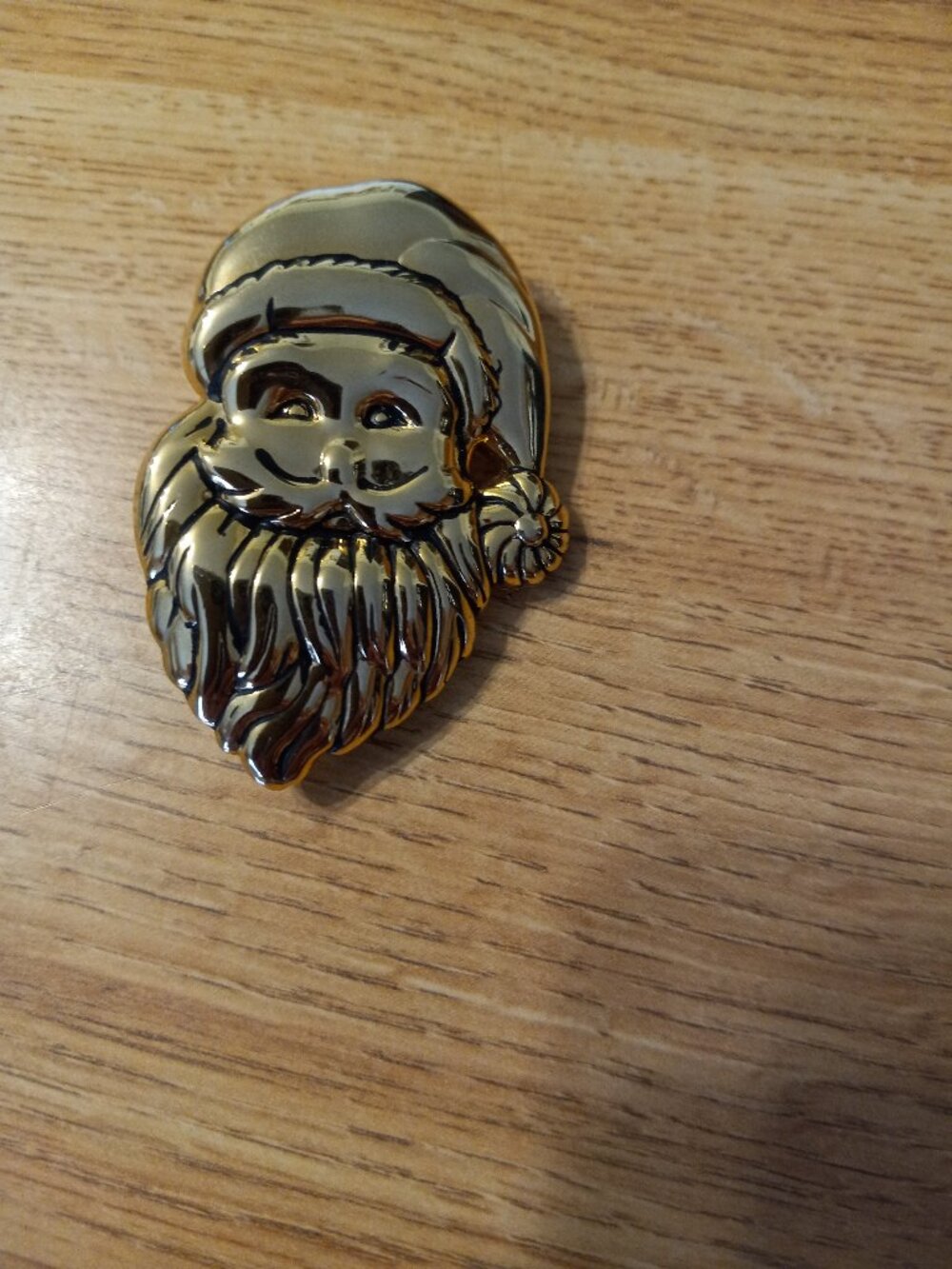 Vintage Gold Tone Santa Claus Christmas Brooch Pin Pendant